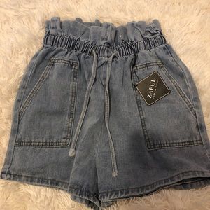 Comfy jean shorts!
